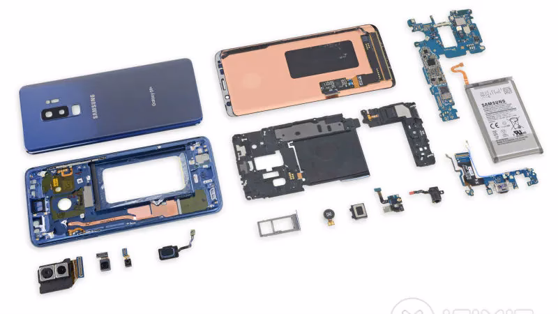 What are Samsung mobile spare parts?