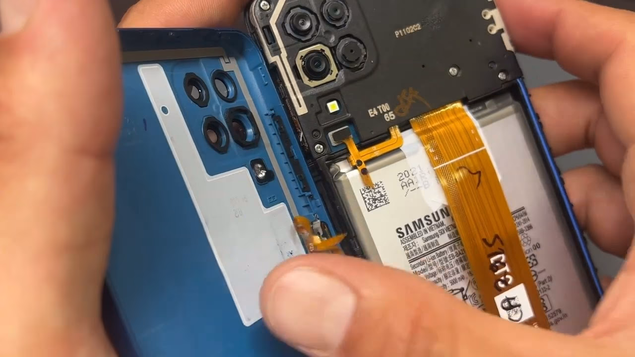 How do I avoid power button problems on my Samsung phone?