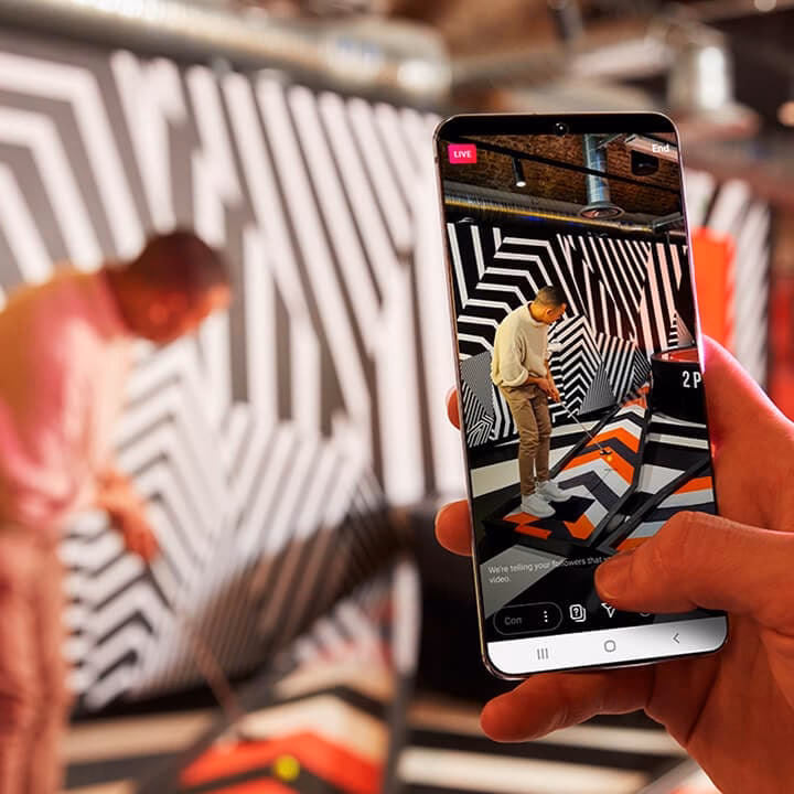 Is Samsung Galaxy S24 a good camera?