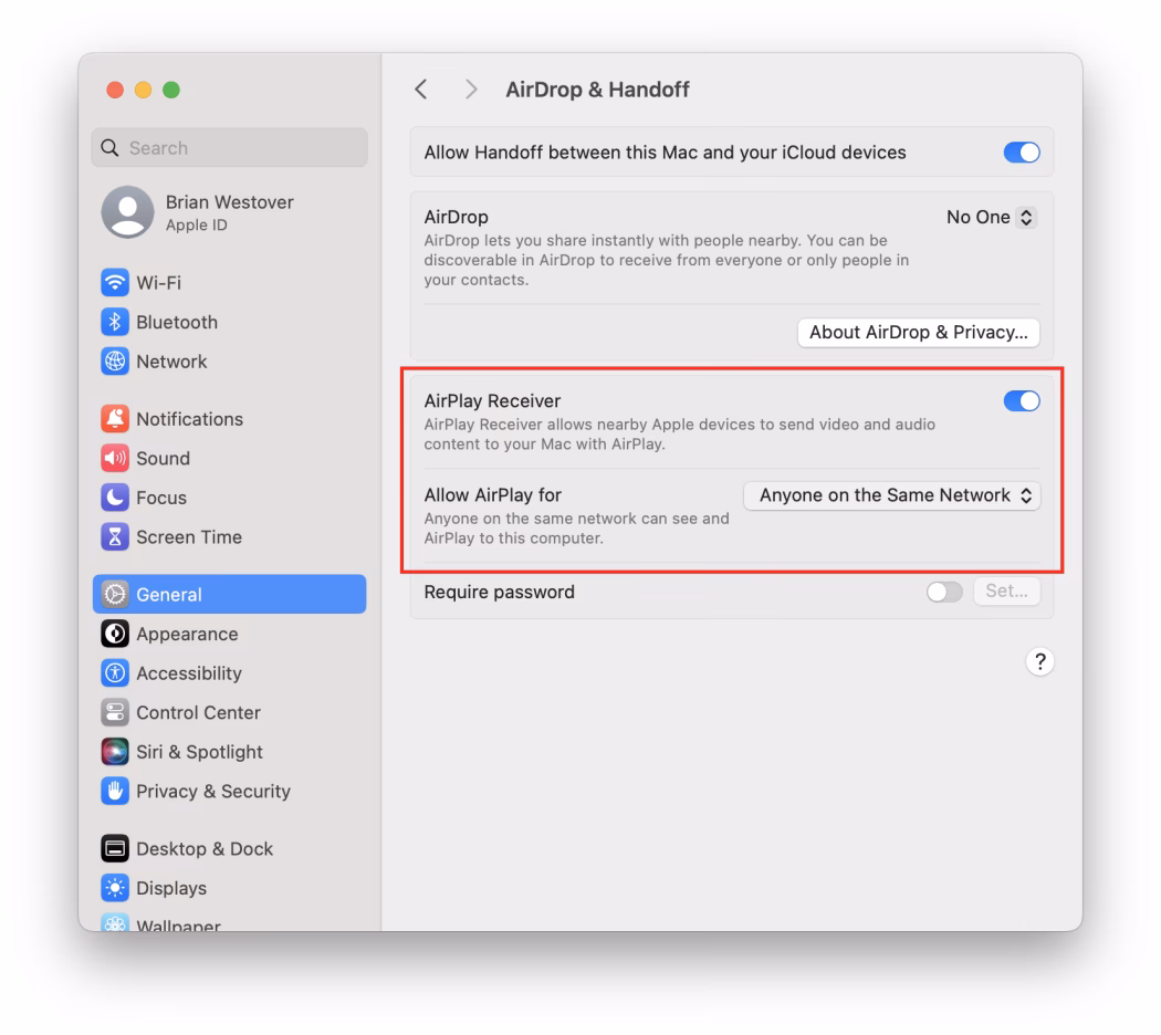 How to share a screen on iPhone 15?