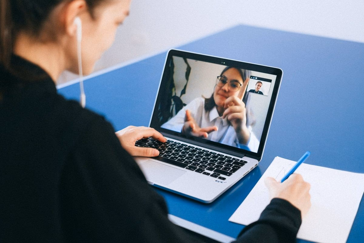 Why is my skype connection too weak?