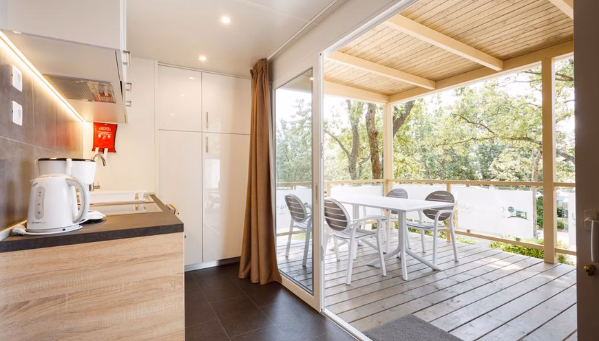 How do I check-in at Camp lanterna or camp Solaris?