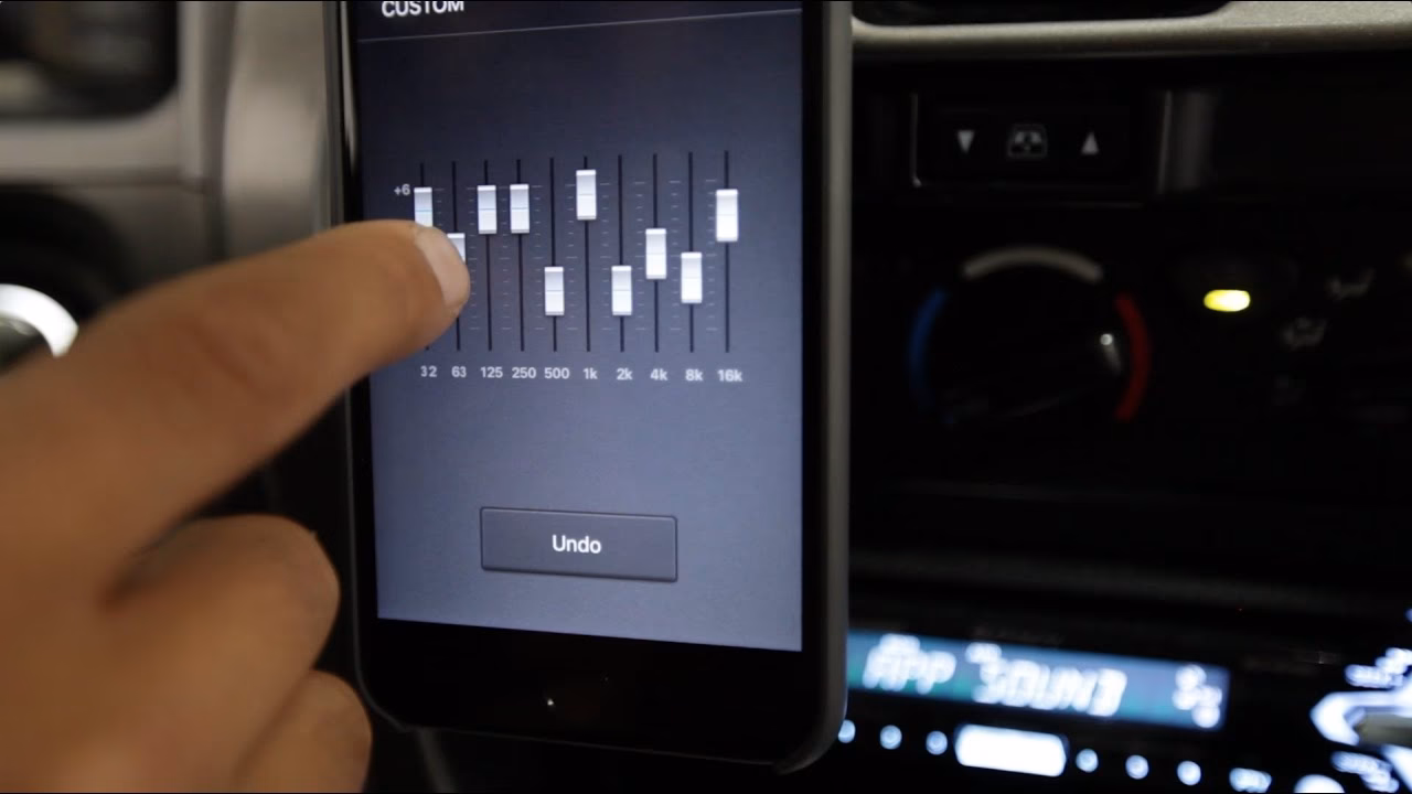 How can I play music on my Smartphone?