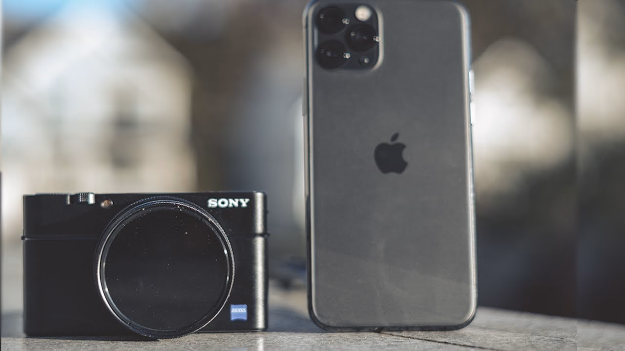 Is the rx100vii a good phone?