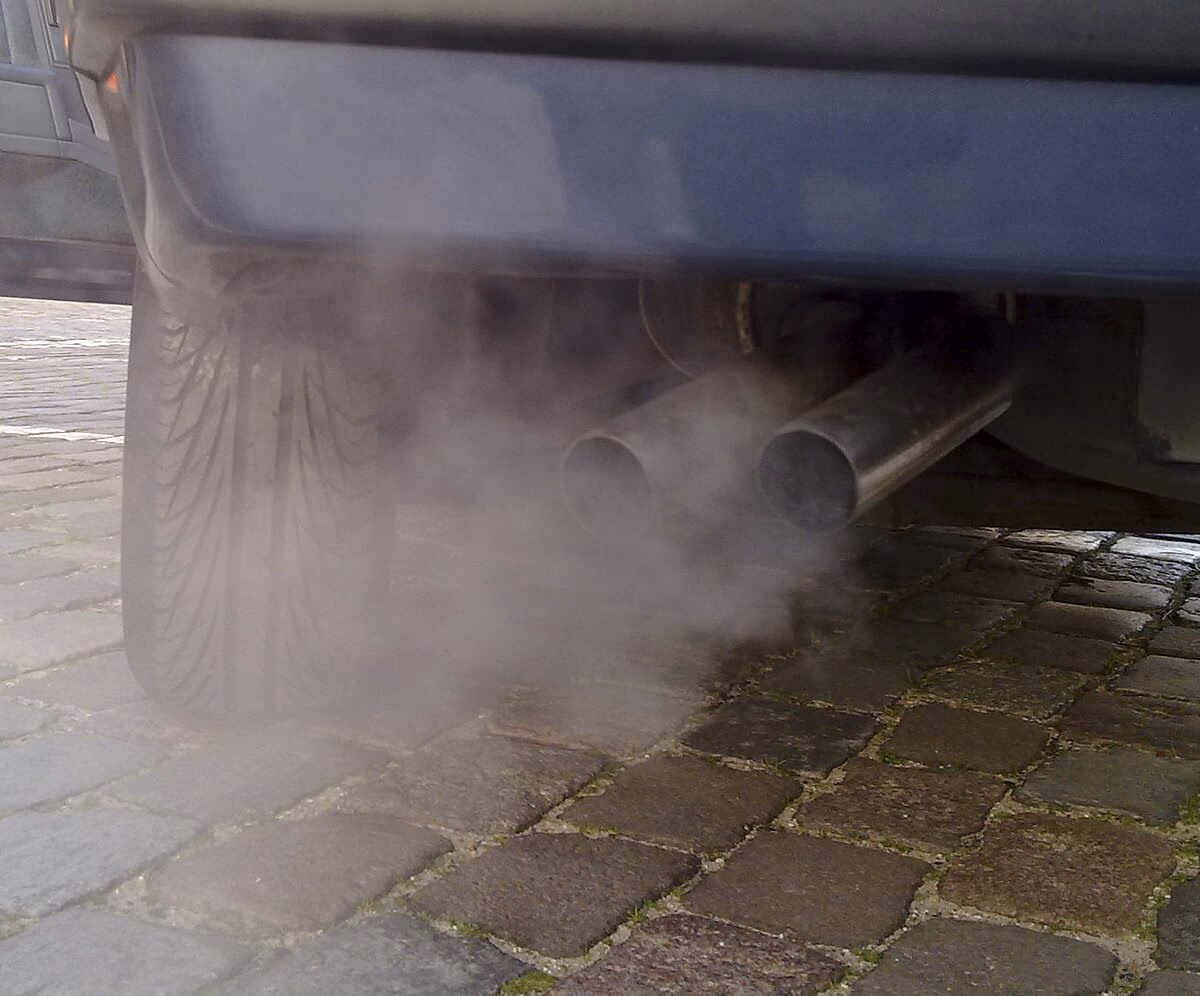 Where can I find information about mobile and stationary sources of air pollution?