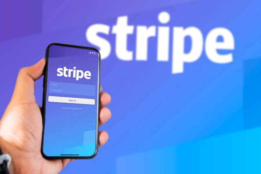 What payment methods does Stripe support?