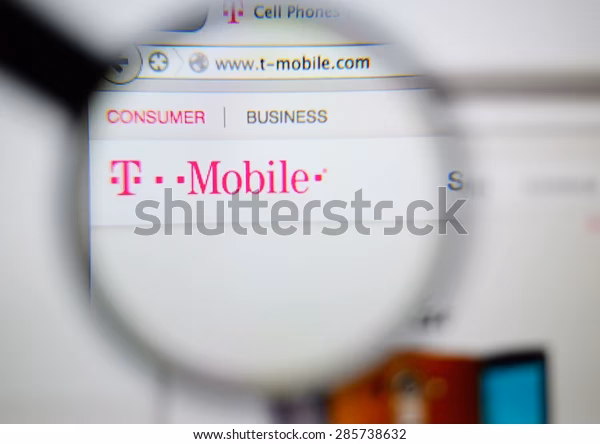 What do you need to know about SIM cards & mobile plans in Portugal?