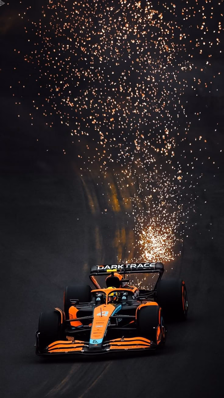 How many F1 iPhone wallpapers are there?