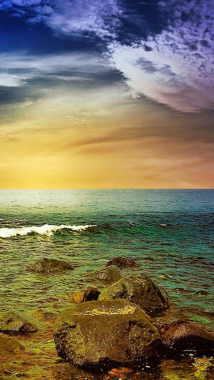 How many nature Android wallpapers are there?