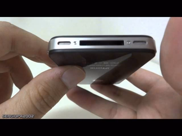 Does the iPhone have a microphone?