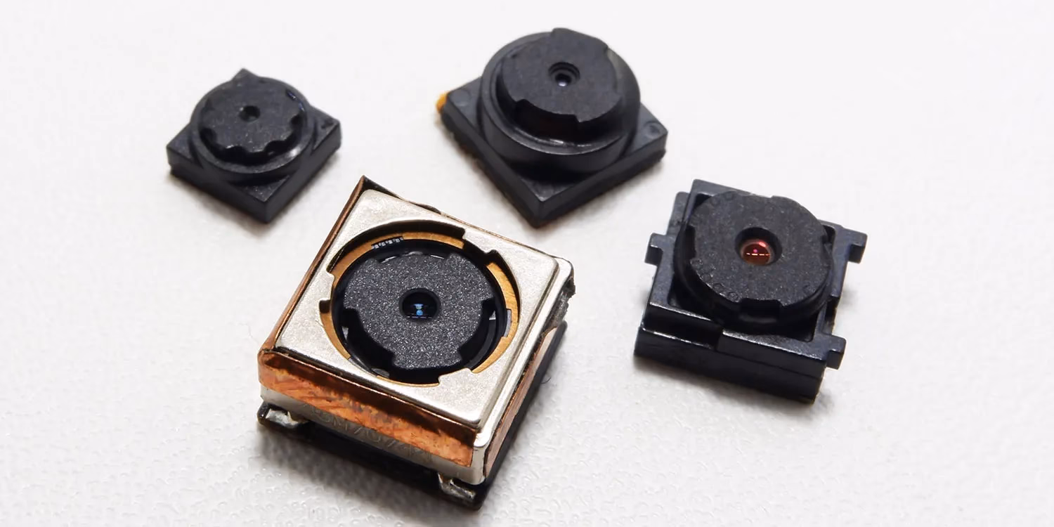 Does Apple make iPhone cameras?